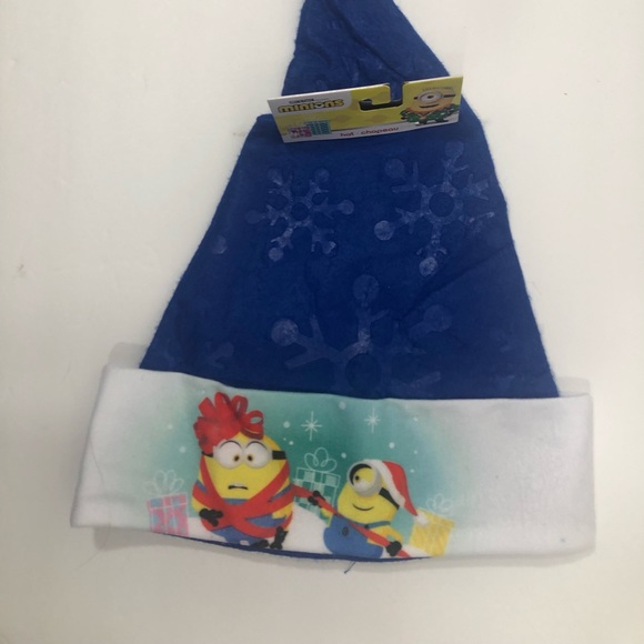 Minions Santa hat  NWT - Picture 11 of 14